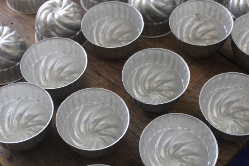 photo of 100 vintage aluminum jello molds, individual size fluted turks head baking tins molds  #7