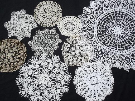 photo of 100+ vintage doilies, table covers and mats, old crochet lace doily lot #2