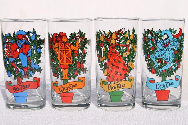 photo of 12 Days of Christmas Anchor Hocking set of drinking glasses, vintage holiday tableware #4