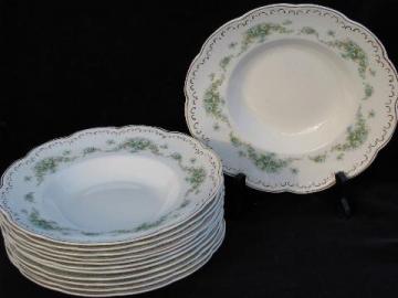 catalog photo of 12 antique wedgwood china soup plates