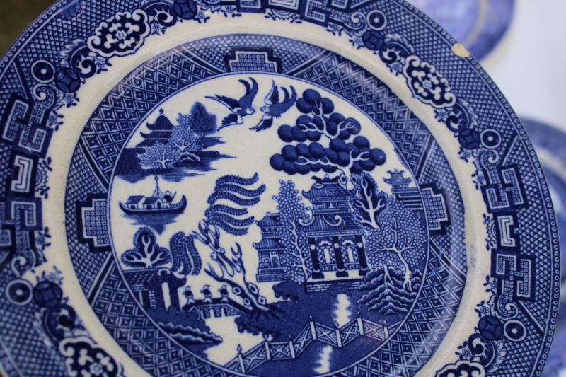 photo of 12 mismatched vintage blue white china plates, all blue willow patterns most England #21