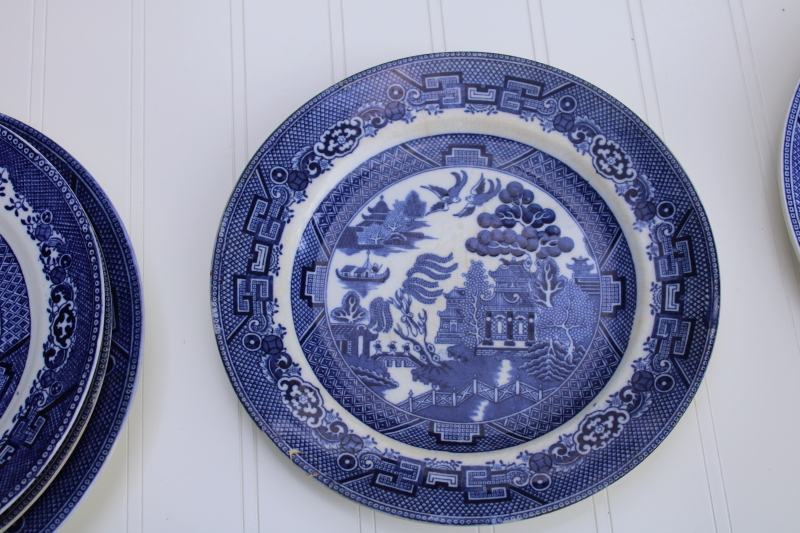 photo of 12 mismatched vintage blue white china plates, all blue willow patterns most England #25