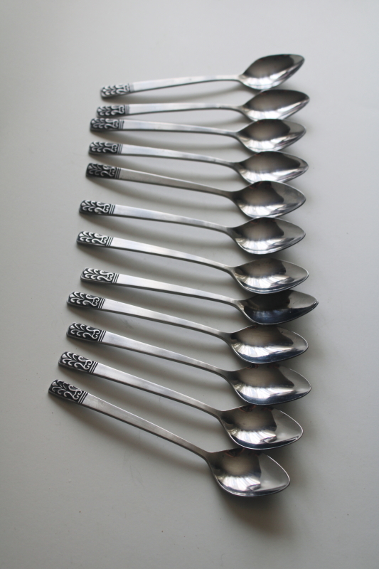 photo of 12 vintage teaspoons, Carlyle Cameo heavy stainless with minimalist mod design  #4