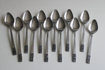 catalog photo of 12 vintage teaspoons, Carlyle Cameo heavy stainless with minimalist mod design 