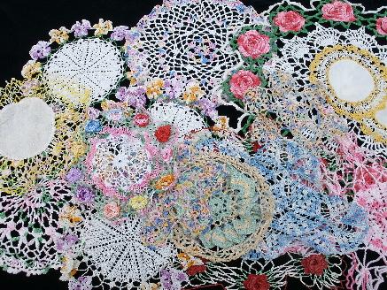 photo of 16 vintage colored thread doilies, old crochet lace doily lot, flowers #1