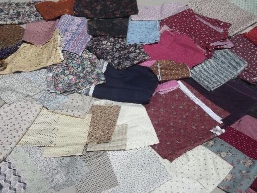 photo of 18 lbs cotton print quilt fabrics, designer quilting prints scrap fabric lot #1