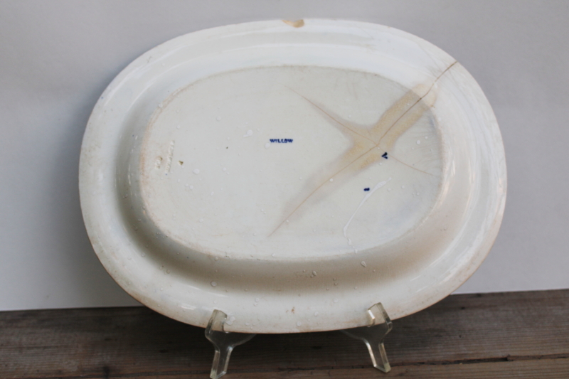 photo of 1800s antique Wedgwood blue Willow pattern platter or meat tray, large deep shape Victorian vintage #7