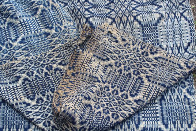 photo of 1800s vintage overshot woven wool coverlet, antique blue & white bedspread cutter fabric #7