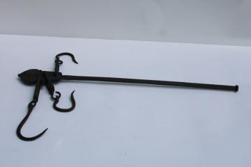 catalog photo of 1800s vintage primitive farm tool, antique steelyard balance scale w/ forged iron hooks 