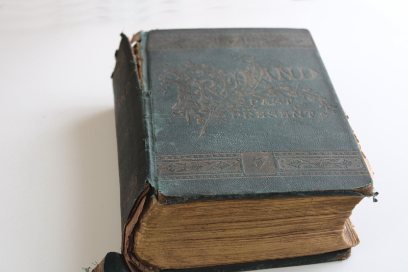 photo of 1880s antique book Ireland past & present, shabby green cover w/ shamrocks, many engravings #9