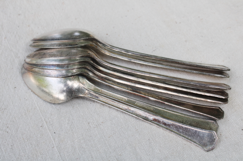 photo of 1881 Rogers Oneida Del Mar pattern 1930s 1940s vintage silver plate flatware set for four  #2