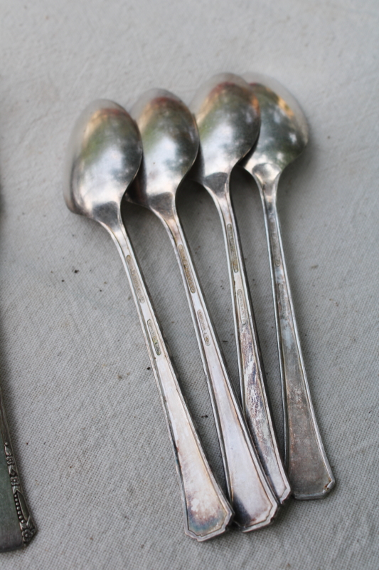 photo of 1881 Rogers Oneida Del Mar pattern 1930s 1940s vintage silver plate flatware set for four  #9