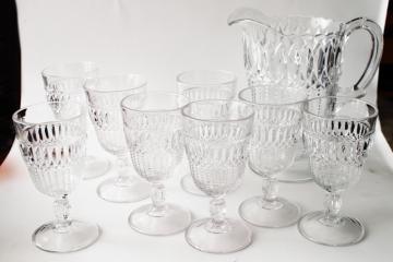 catalog photo of 1890s EAPG pitcher & goblets set, antique US Glass loop w/ dewdrop pressed pattern