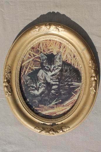 photo of 1890s antique oak leaf & acorn oval wood frame, holds 1940s vintage kitten print! #1