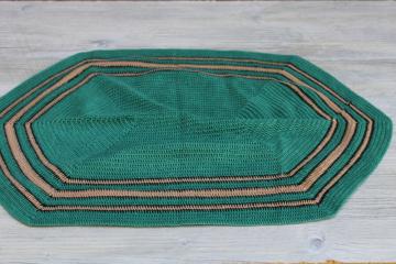 1920s 30s vintage crochet cotton table mat, art deco jade green & ecru tray cloth 