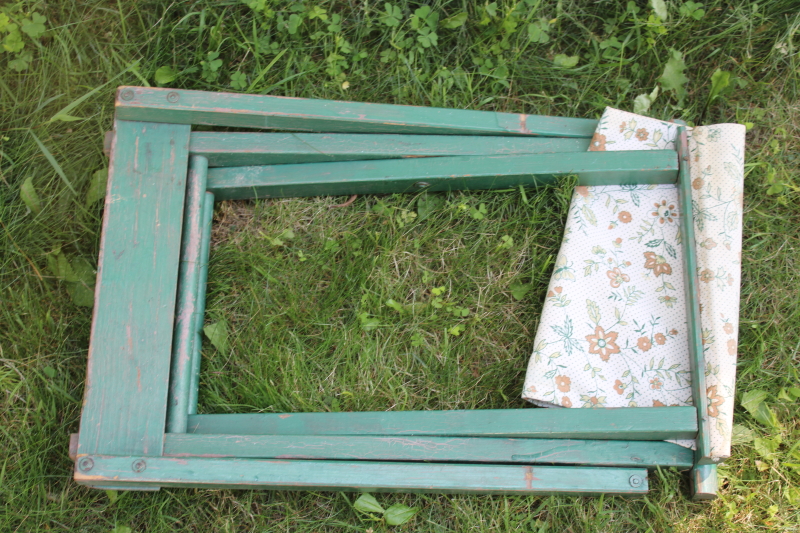 photo of 1920s or 30s vintage camp stool, green painted wood folding chair w/ flowered cloth seat  #8