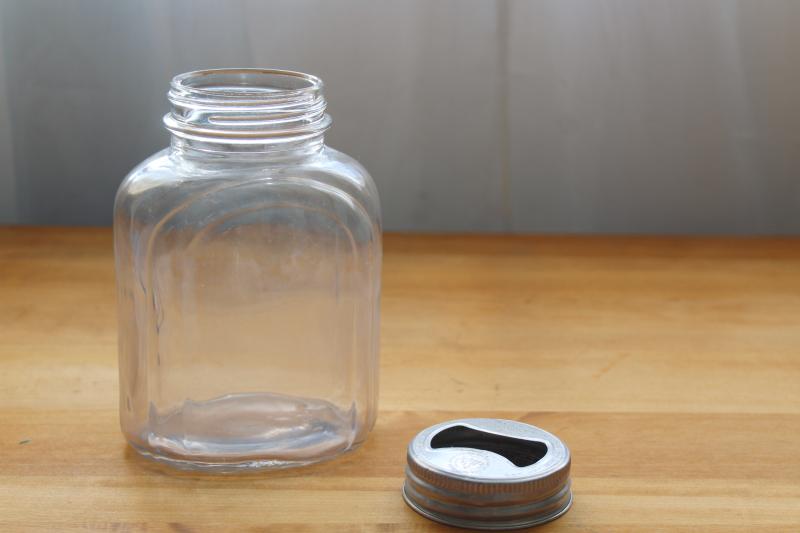 photo of 1920s or 30s vintage fruit jar or bottle, art deco shape w/ two part Presto lid #11