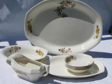 catalog photo of 1920s vintage Homer Laughlin 'Raymond' china, chinoiserie floral yellow/black/red