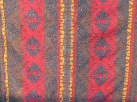 photo of 1920s vintage Pendleton label wool indian camp blanket, soft & thick #1