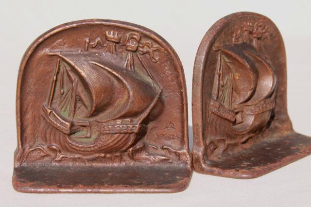 photo of 1920s vintage cast iron bookends, Mayflower sailing ship dated 1925, Snead mark? #8