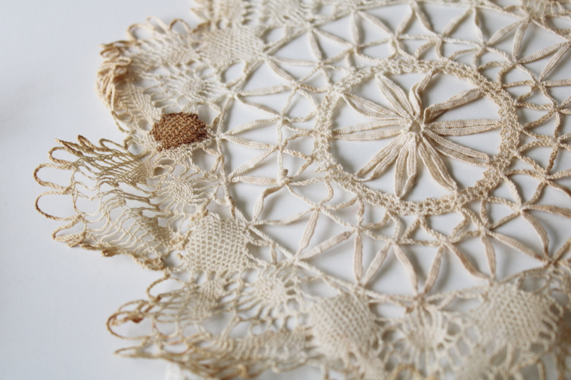 photo of 1920s vintage cobweb fine cotton lace doilies lot, antique machine lace shabby chic #2