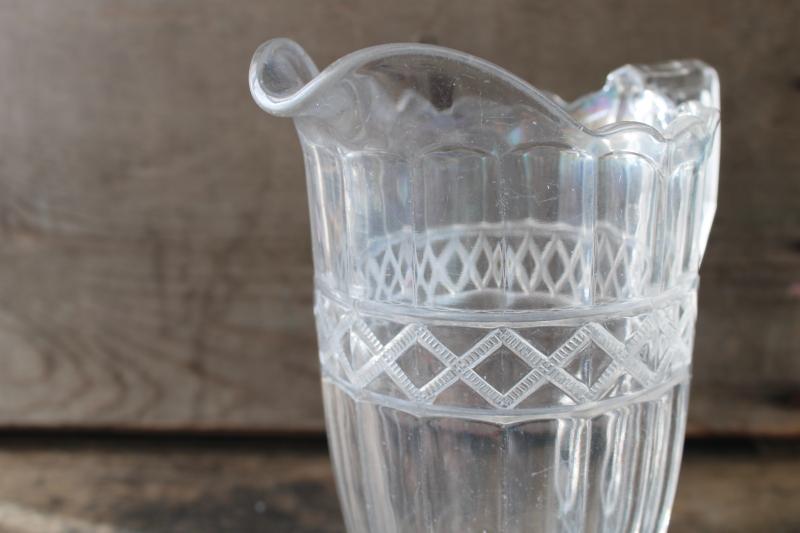 photo of 1920s vintage diamonds band pattern glass pitcher EAPG Cambridge #2785 #2