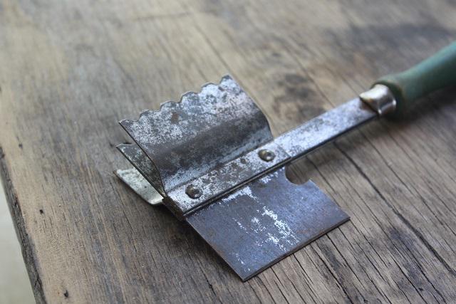 photo of 1920s vintage kitchen mallet, ice axe or meat tenderizer / cleaver, weird old tool #6