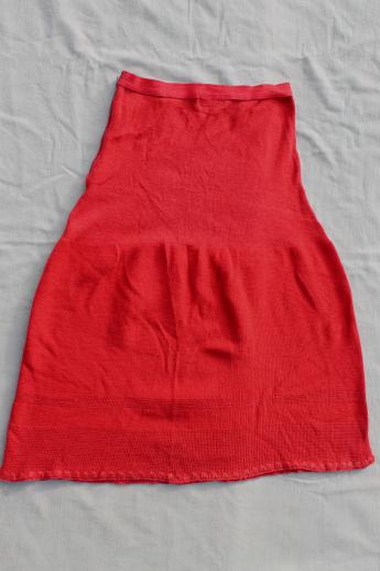 photo of 1920s vintage scarlet red wool petticoat, warm winter underwear knit woolies half slip #1