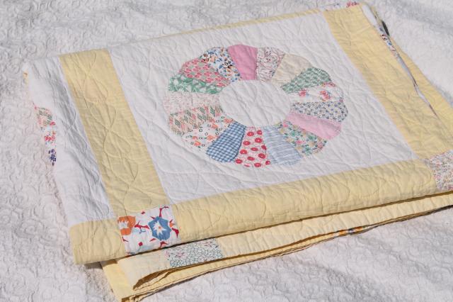 photo of 1930s 40s vintage Dresden plate quilt, hand stitched nice old cotton print fabric #7