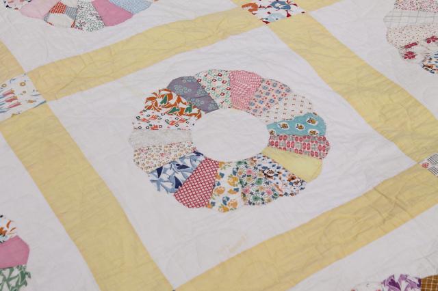 photo of 1930s 40s vintage Dresden plate quilt, hand stitched nice old cotton print fabric #14