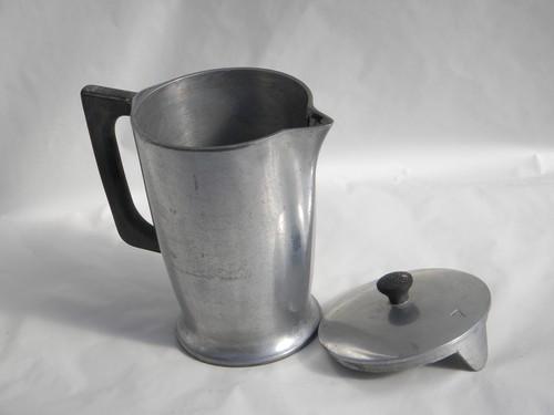 photo of 1930s deco vintage Cast-Rite heavy aluminum coffee pot covered pitcher #2