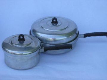 catalog photo of 1930s deco vintage aluminum cookware, saute & sauce pans w/lids