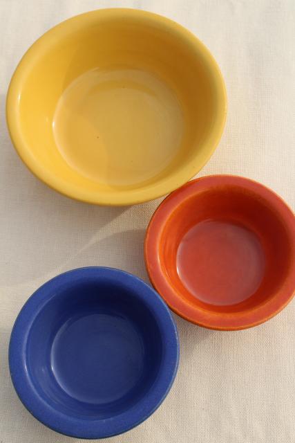 photo of 1930s or 40s vintage kitchen bowls in fiesta colors, old California pottery? #6