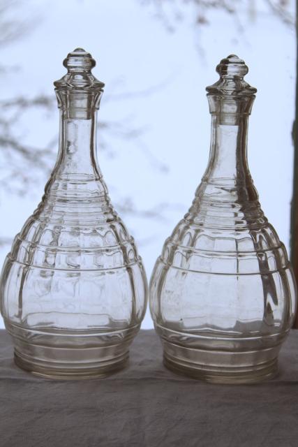 photo of 1930s vintage Hazel Atlas glass decanter bottles, art deco banded ring pattern #3