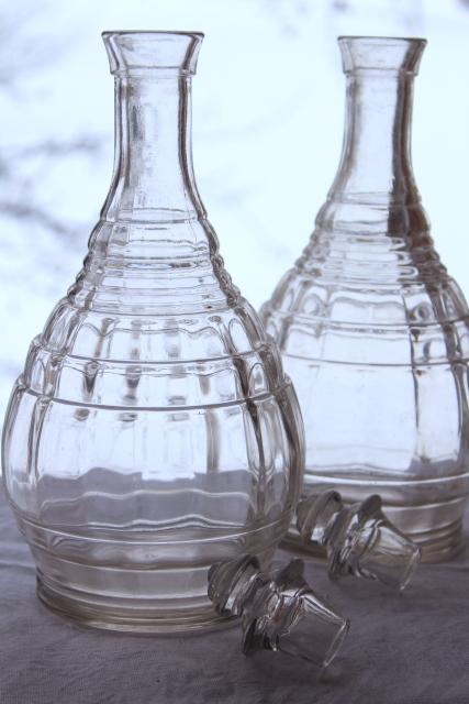 photo of 1930s vintage Hazel Atlas glass decanter bottles, art deco banded ring pattern #5