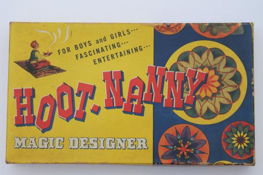 photo of 1930s vintage Hoot Nanny Magic Designer spirograph style drawing set toy #6