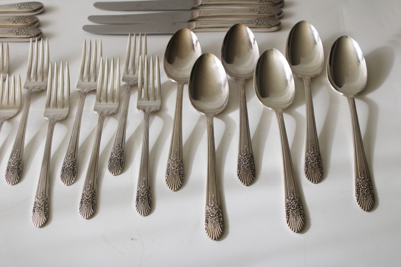 photo of 1930s vintage International silver plate flatware set, Original Rogers Silver Mist Marigold #1