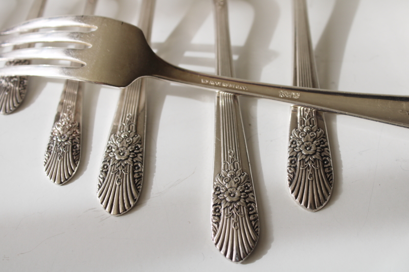 photo of 1930s vintage International silver plate flatware set, Original Rogers Silver Mist Marigold #6