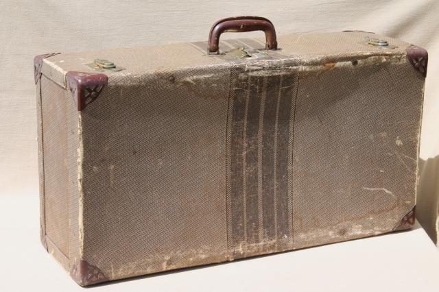 photo of 1930s vintage cardboard suitcase, shabby old depression era luggage, very rough #1