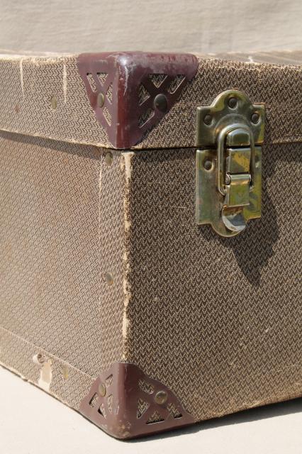 photo of 1930s vintage cardboard suitcase, shabby old depression era luggage, very rough #4