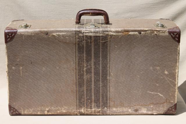 photo of 1930s vintage cardboard suitcase, shabby old depression era luggage, very rough #7