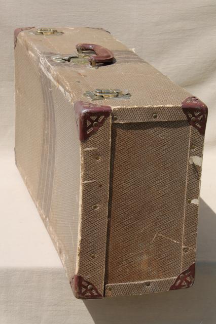 photo of 1930s vintage cardboard suitcase, shabby old depression era luggage, very rough #8