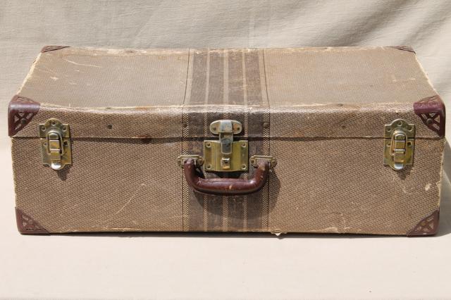 photo of 1930s vintage cardboard suitcase, shabby old depression era luggage, very rough #11