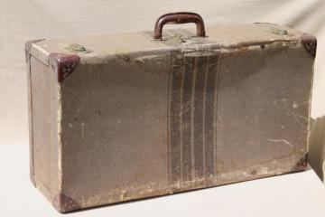 catalog photo of 1930s vintage cardboard suitcase, shabby old depression era luggage, very rough