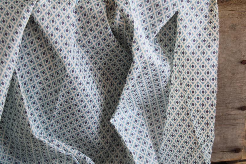 photo of 1930s vintage cotton fabric w/ blue & black print, depression era quilting material #4