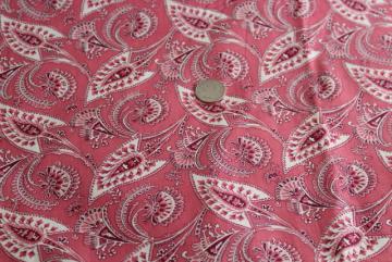catalog photo of 1930s vintage cotton fabric, elegant paisley type leaf print in rose pink