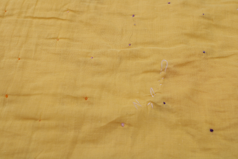photo of 1930s vintage cotton patchwork quilt, grandma's flower garden hexies pretty prints on lavender  #3