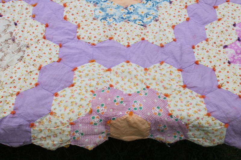 photo of 1930s vintage cotton patchwork quilt, grandma's flower garden hexies pretty prints on lavender  #7
