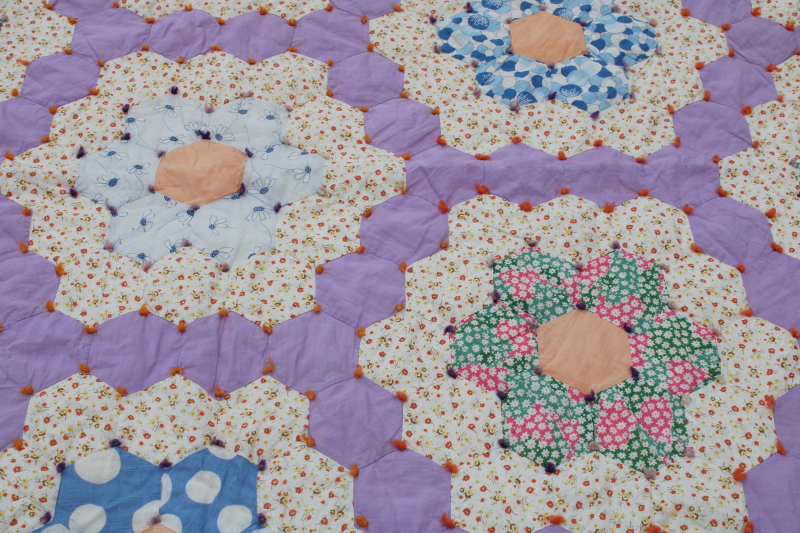 photo of 1930s vintage cotton patchwork quilt, grandma's flower garden hexies pretty prints on lavender  #8