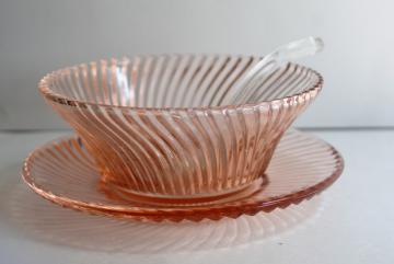 catalog photo of 1930s vintage depression glass, blush pink sauce or mayonnaise bowl w/ glass ladle spoon